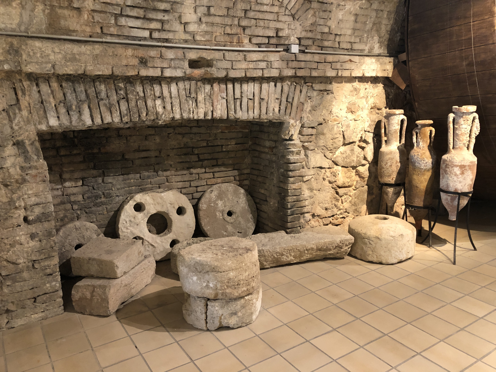 Visite du musée d'archéologie d'Antibes
