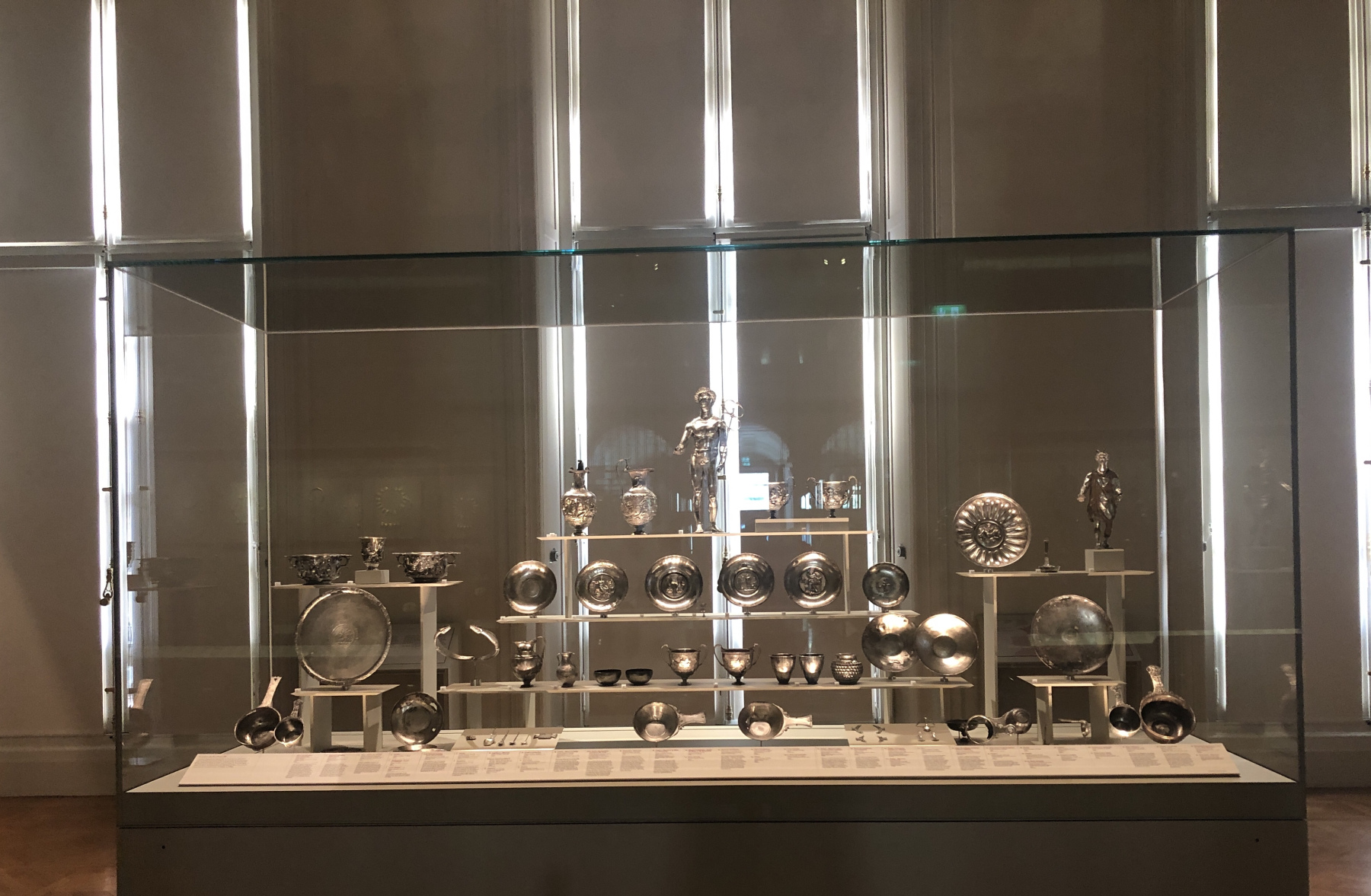 Visite du magnifique musée de la bibliothèque nationale Richelieu