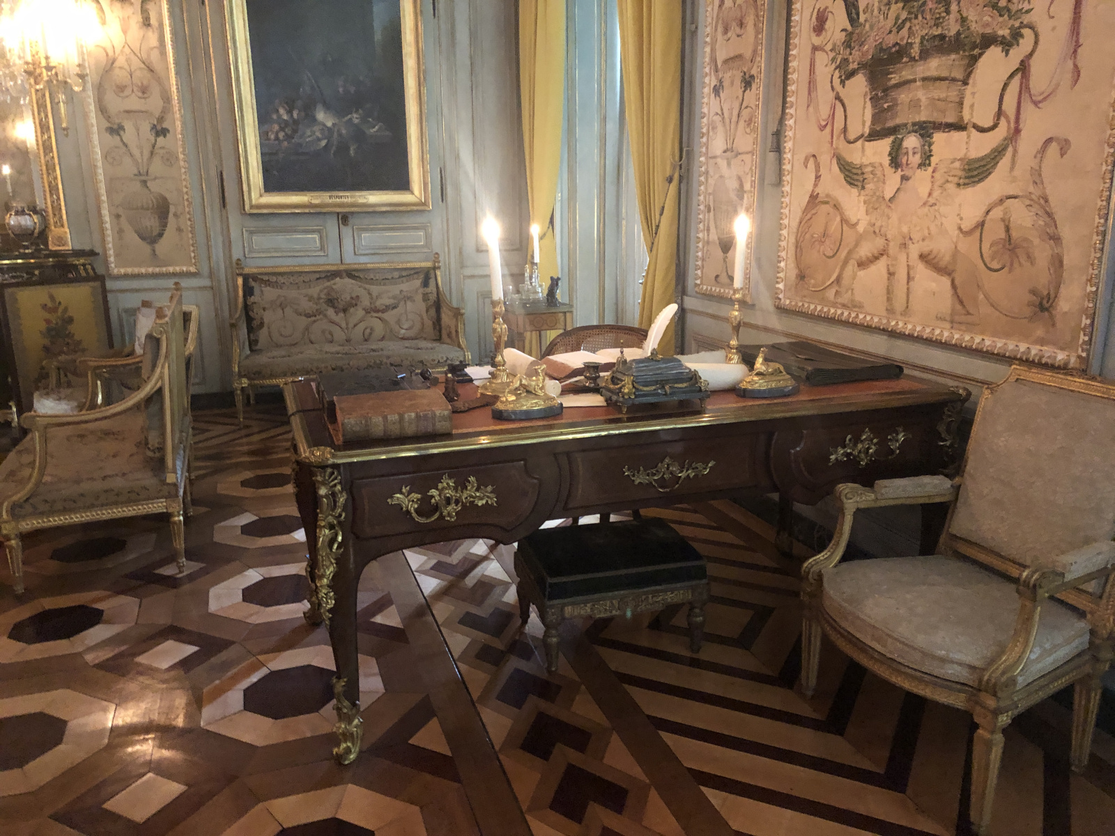 Visite de l'hôtel de la Marine à Paris
