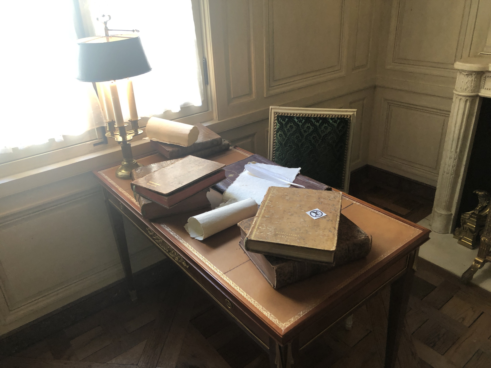 Visite de l'hôtel de la Marine à Paris