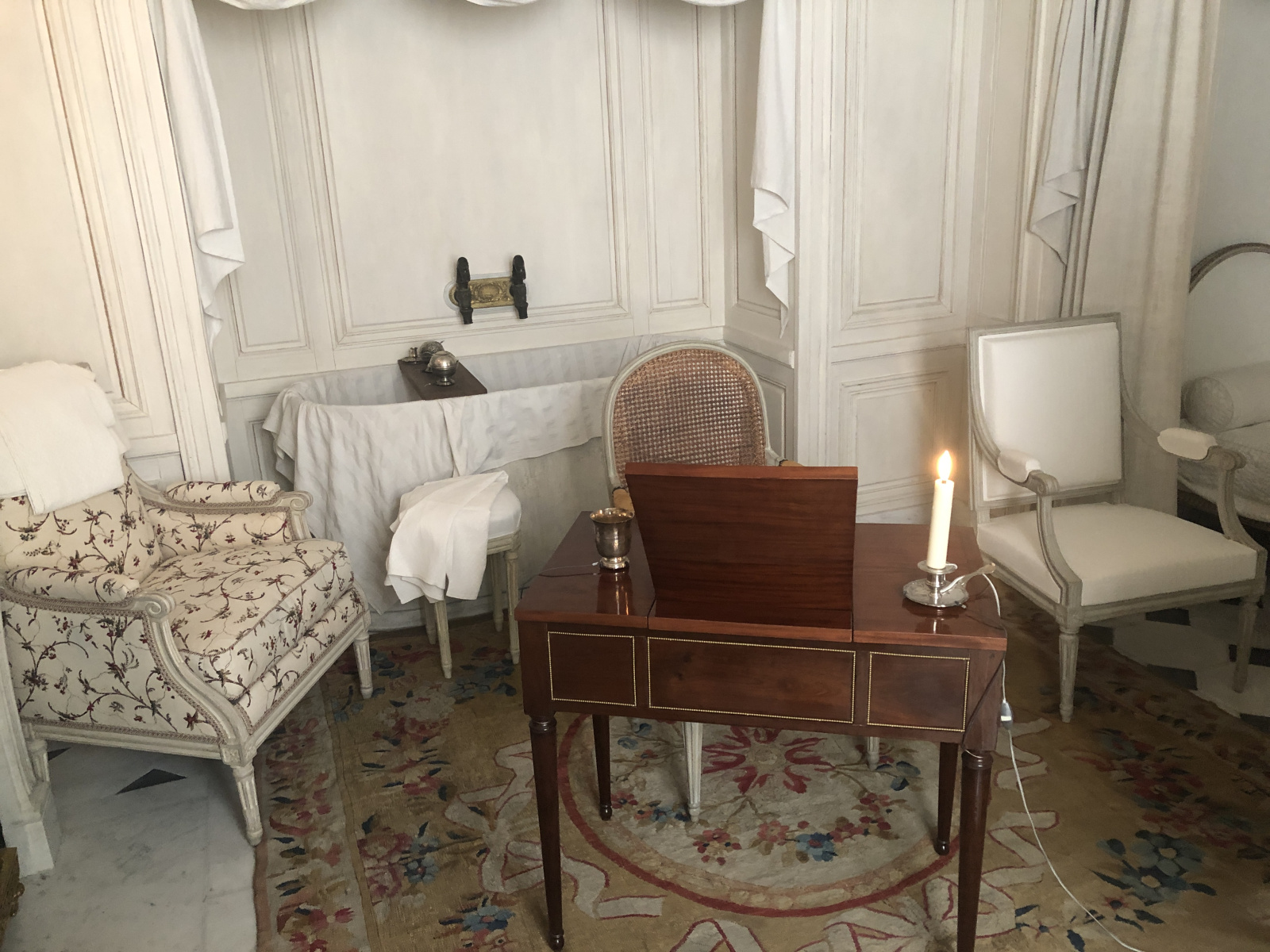 Visite de l'hôtel de la Marine à Paris