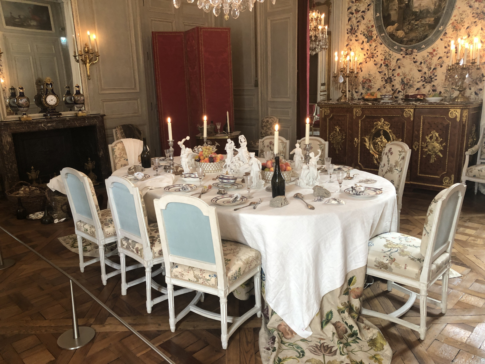 Visite de l'hôtel de la Marine à Paris