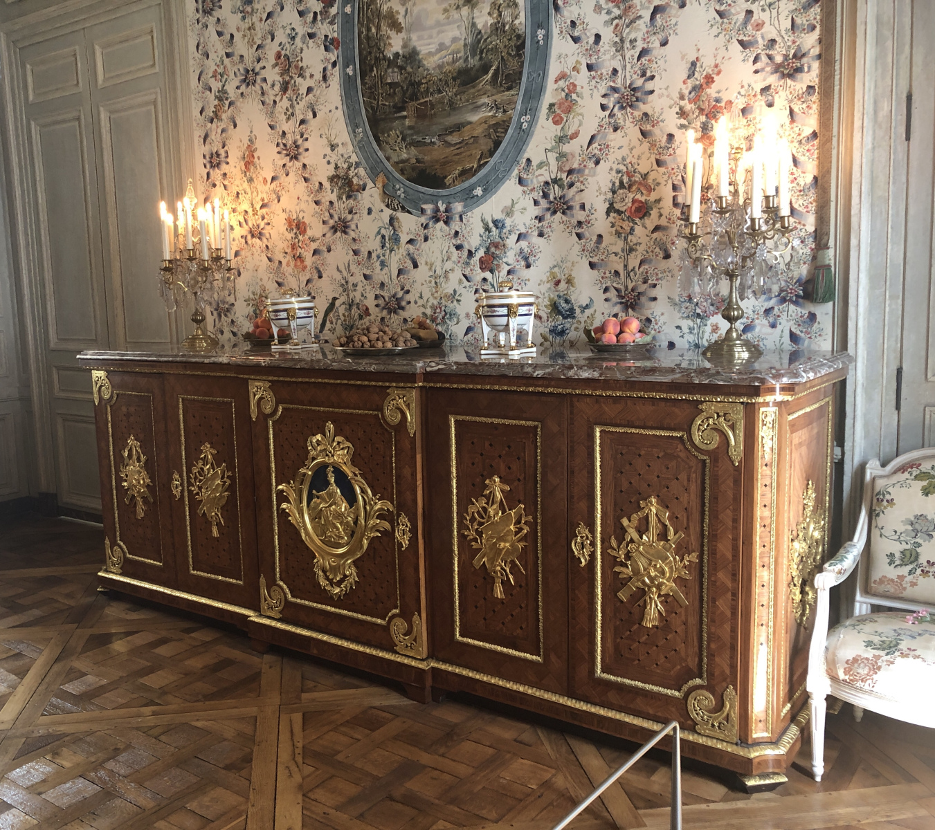 Visite de l'hôtel de la Marine à Paris