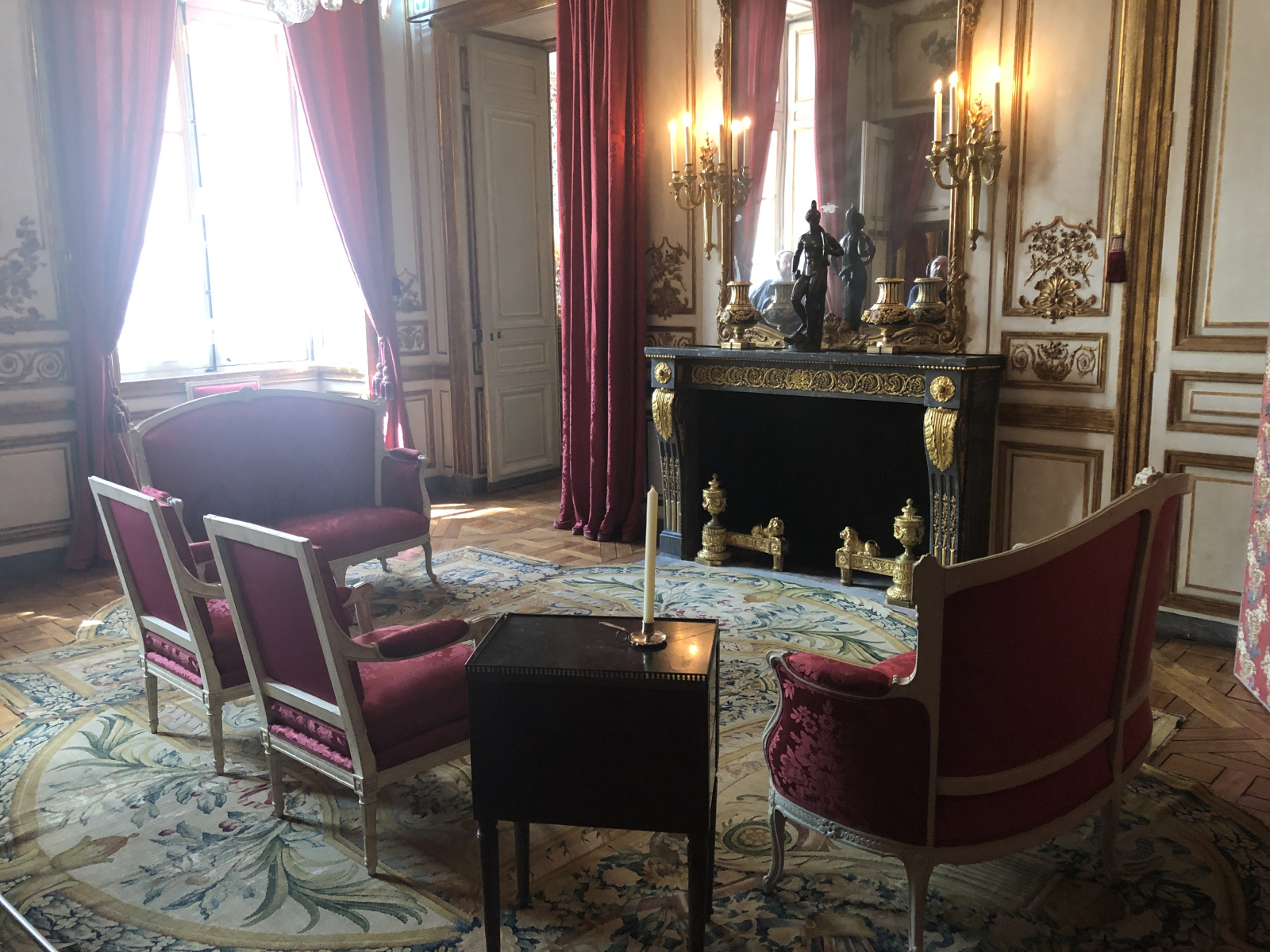 Visite de l'hôtel de la Marine à Paris