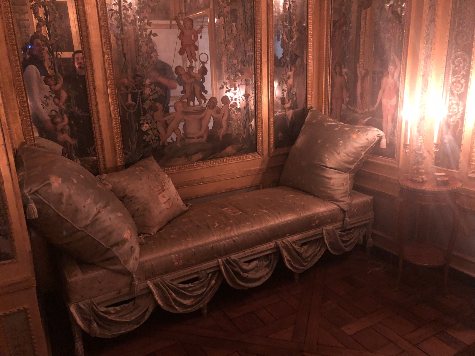 Visite de l'hôtel de la Marine à Paris