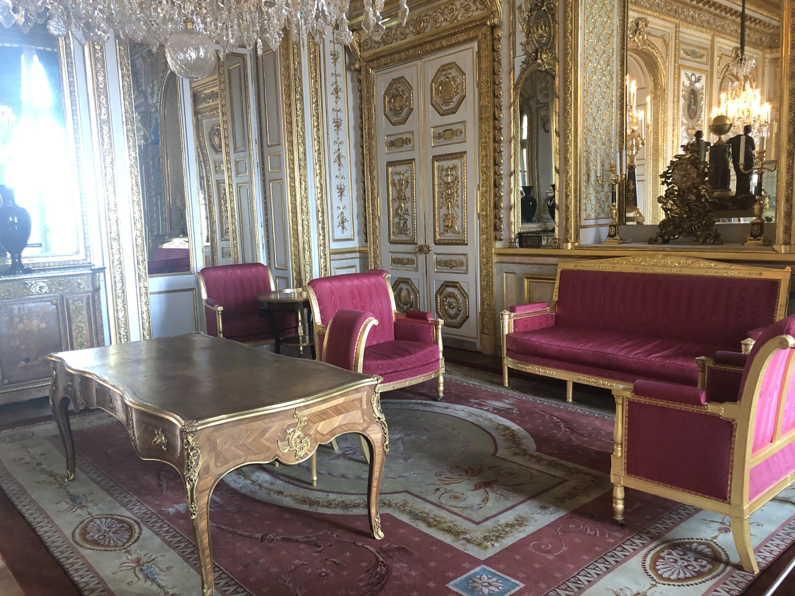 Visite de l'hôtel de la Marine à Paris