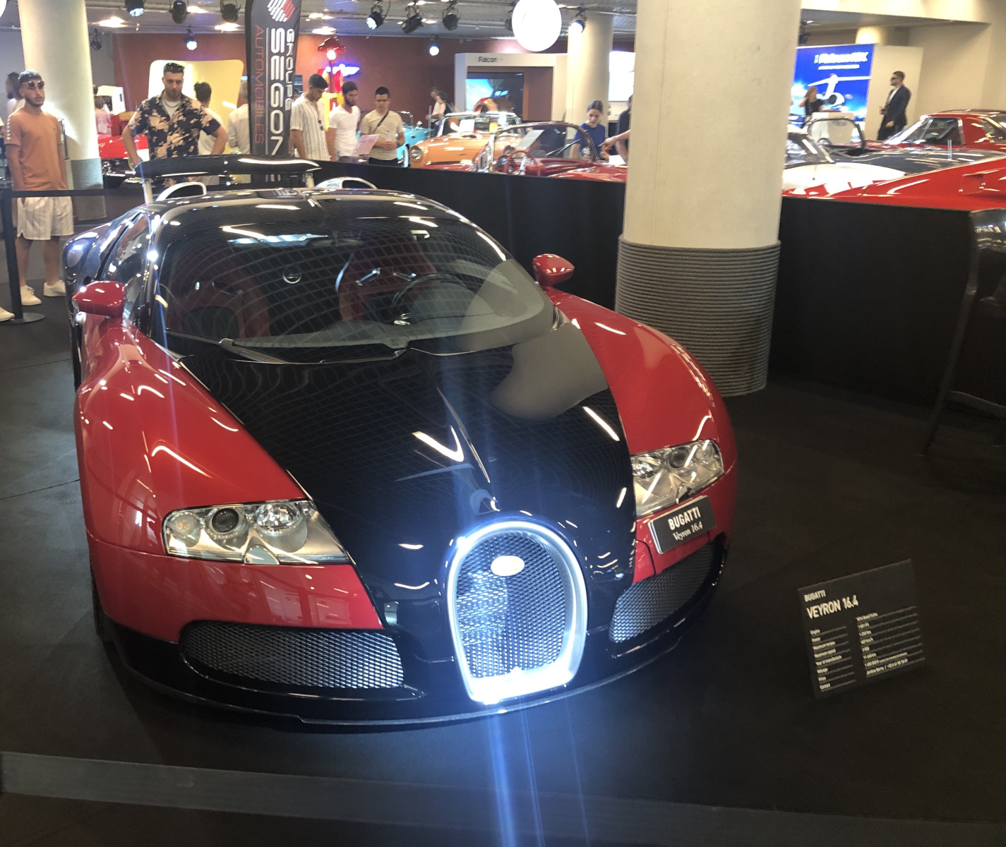Visite du Salon Top Marques à Monaco