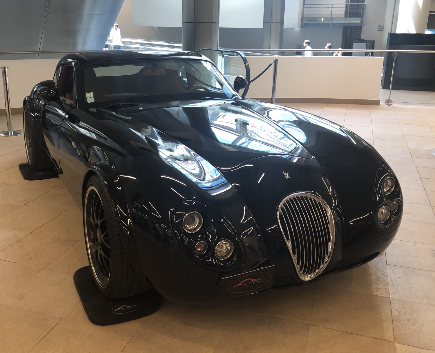 Visite du Salon Top Marques à Monaco