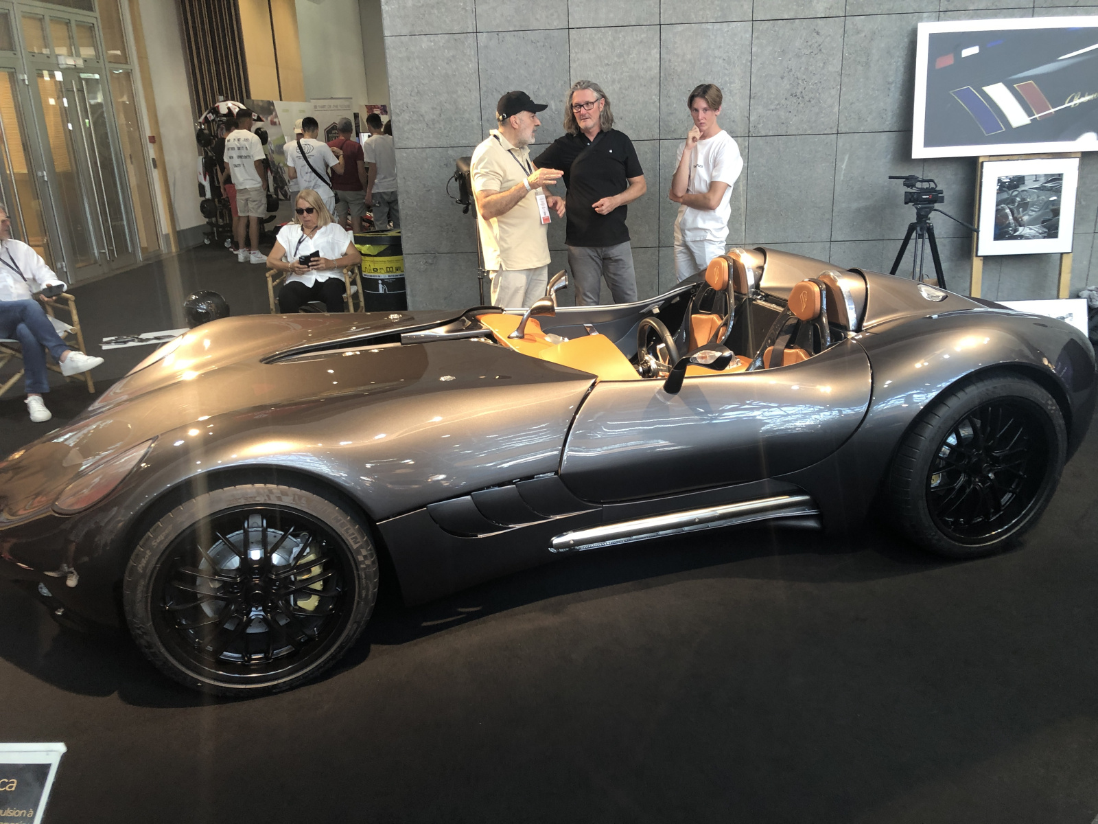 Visite du Salon Top Marques à Monaco