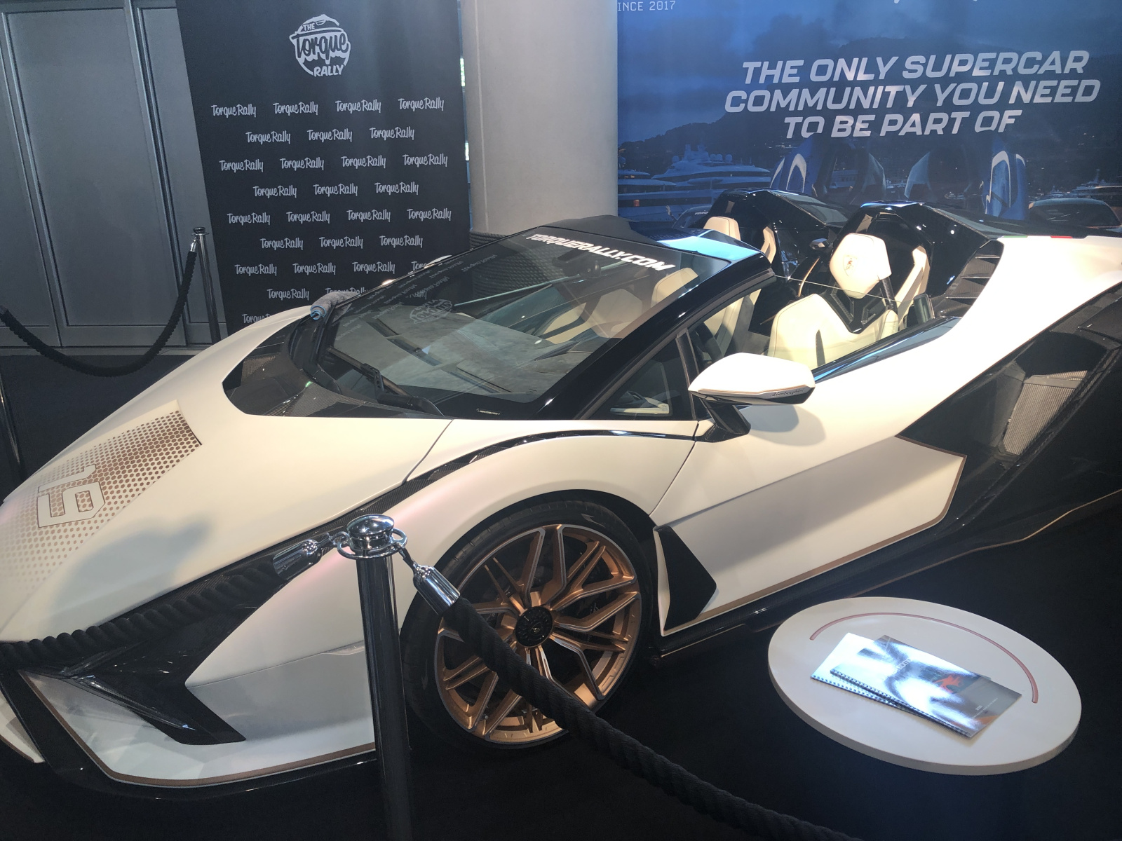Visite du Salon Top Marques à Monaco