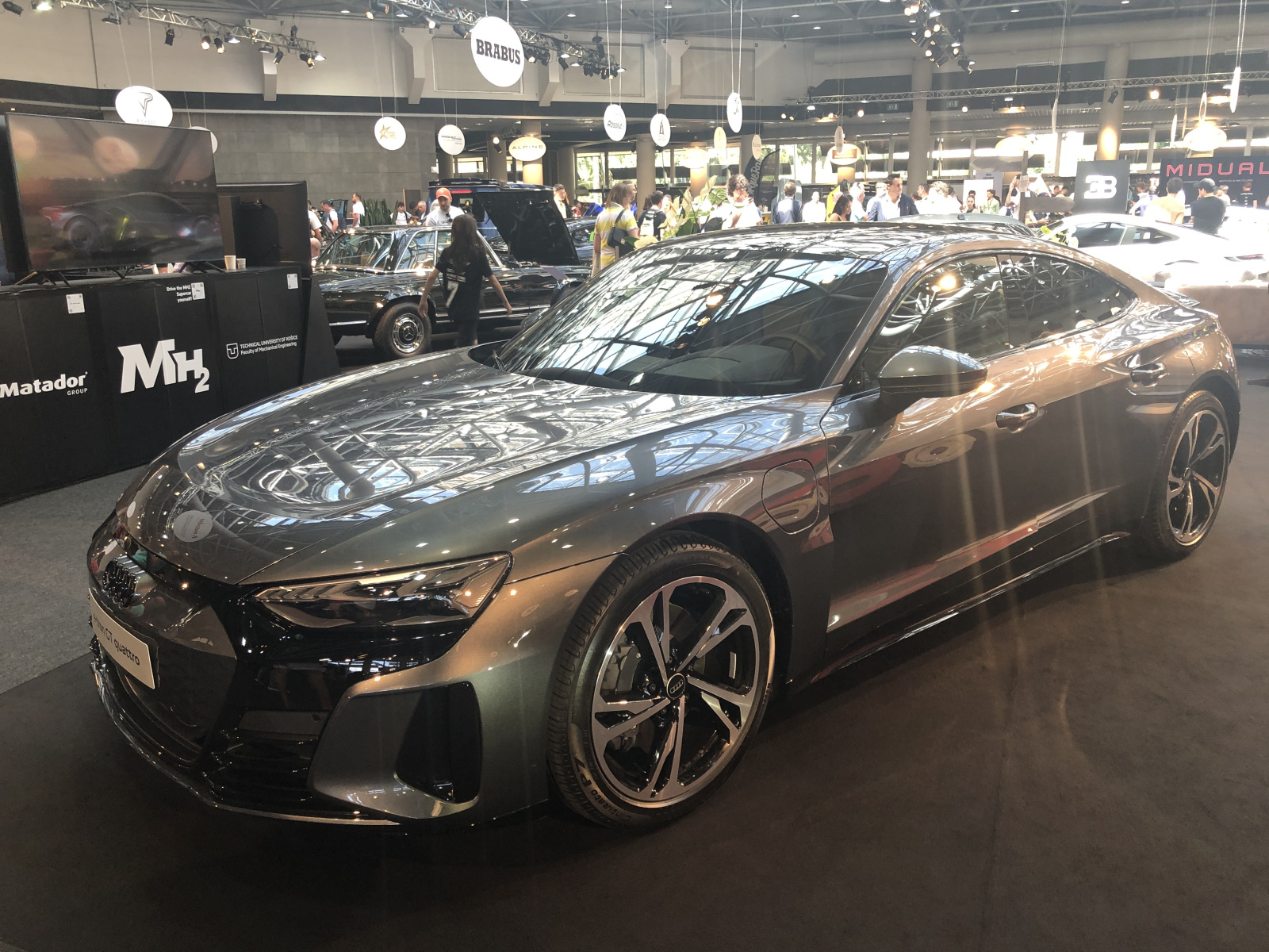 Visite du Salon Top Marques à Monaco