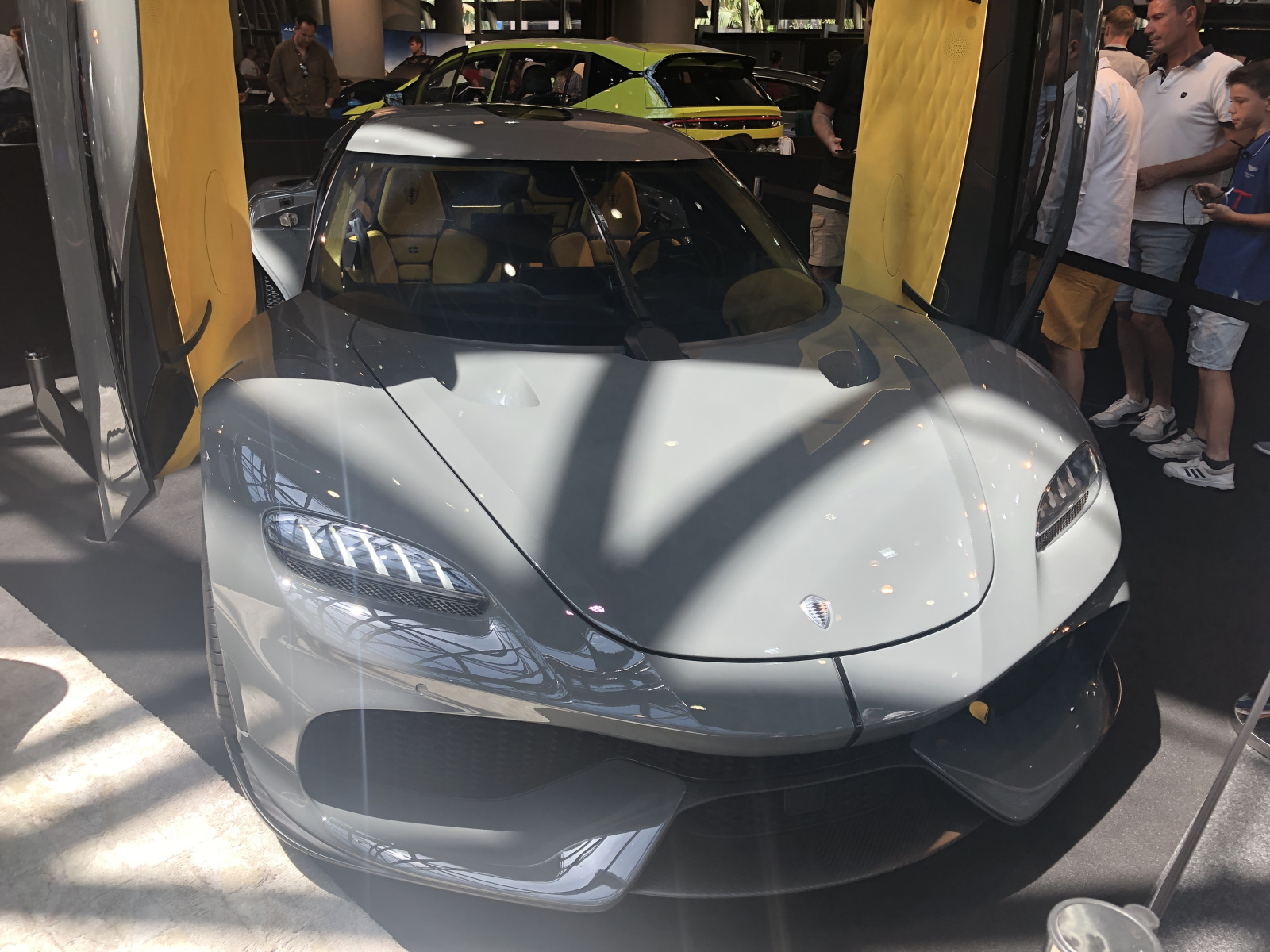 Visite du Salon Top Marques à Monaco