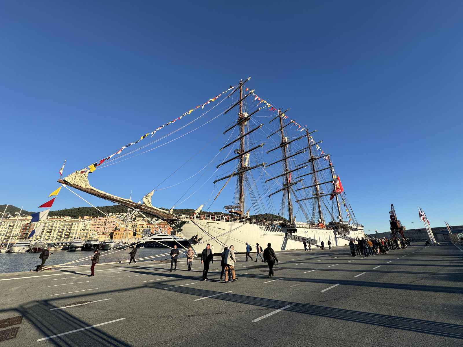 Visite du magnifique 4 mâts péruvien , le BAP Unión