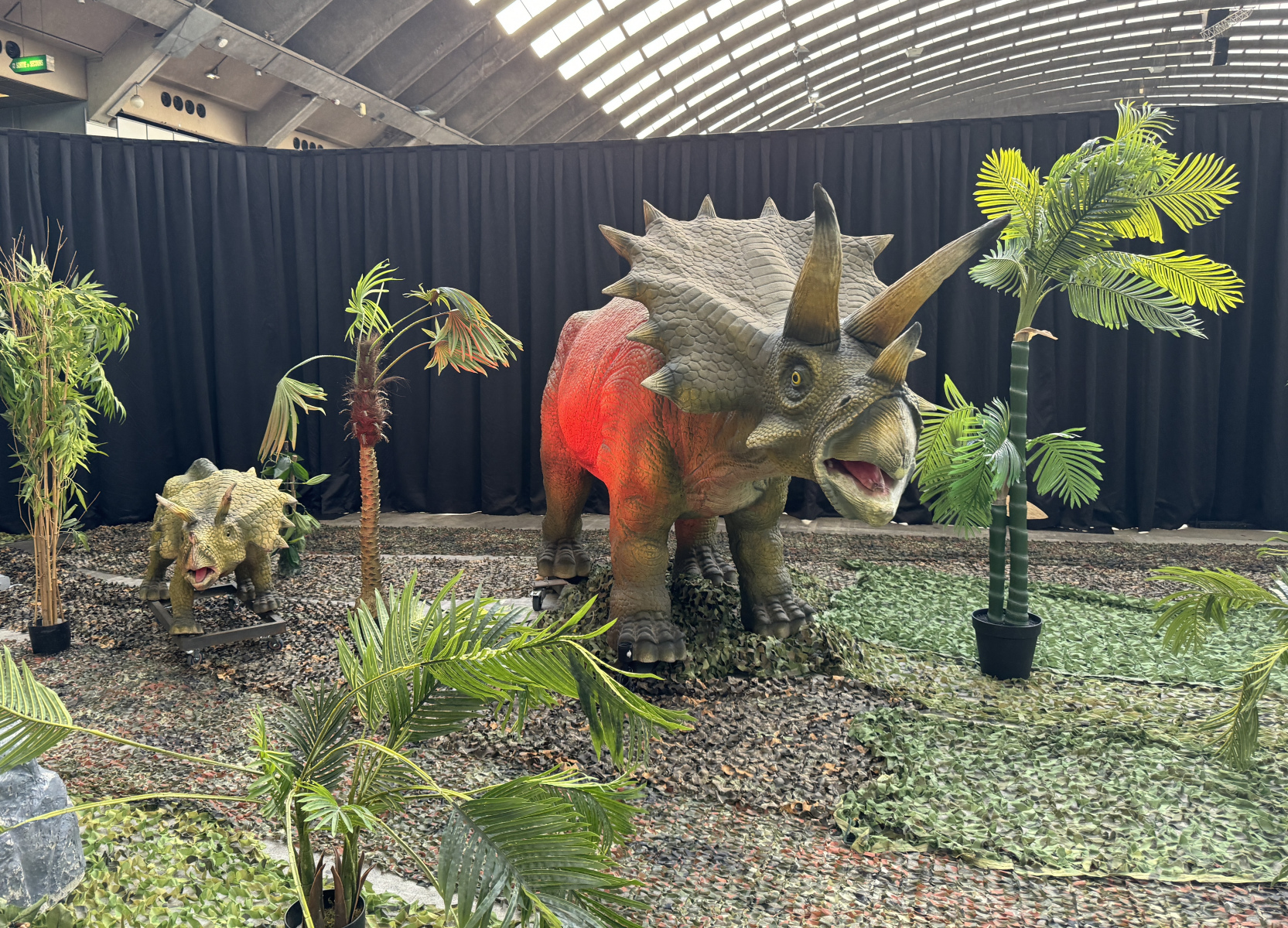 Des dinosaures au Palais Des Expositions