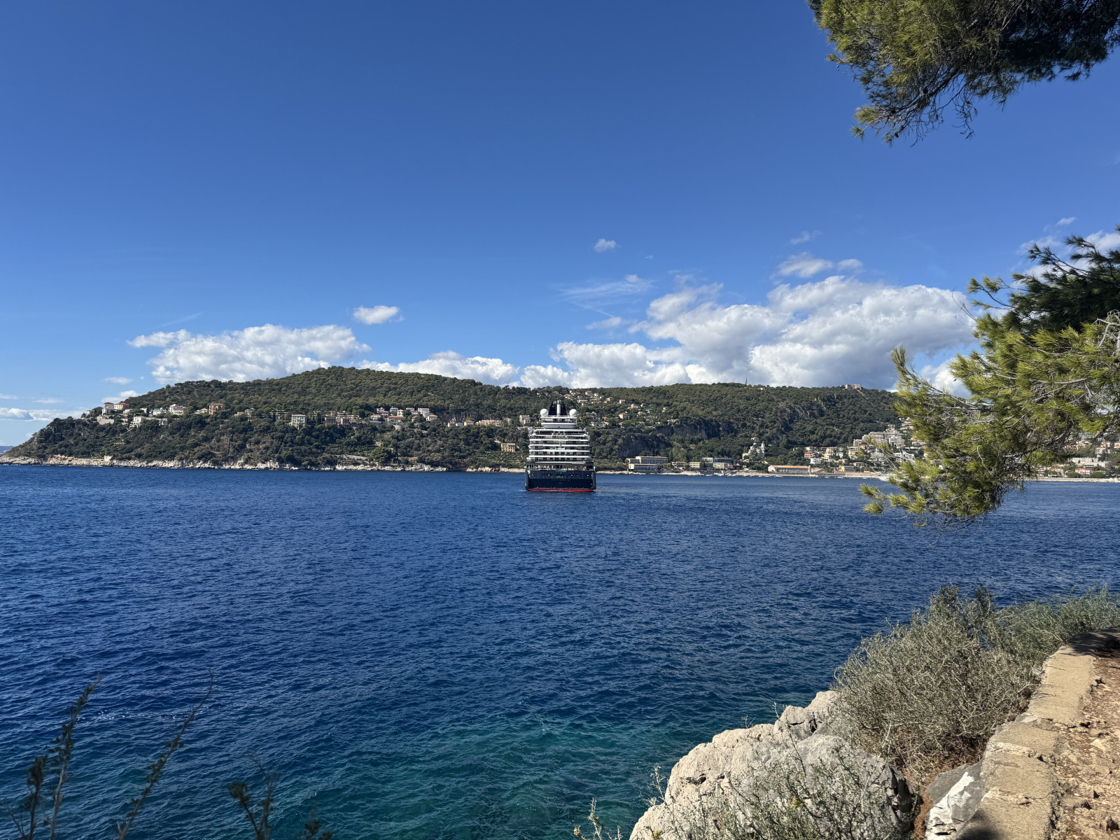 Tour du magnifique Cap Ferrat par le sentier du littoral