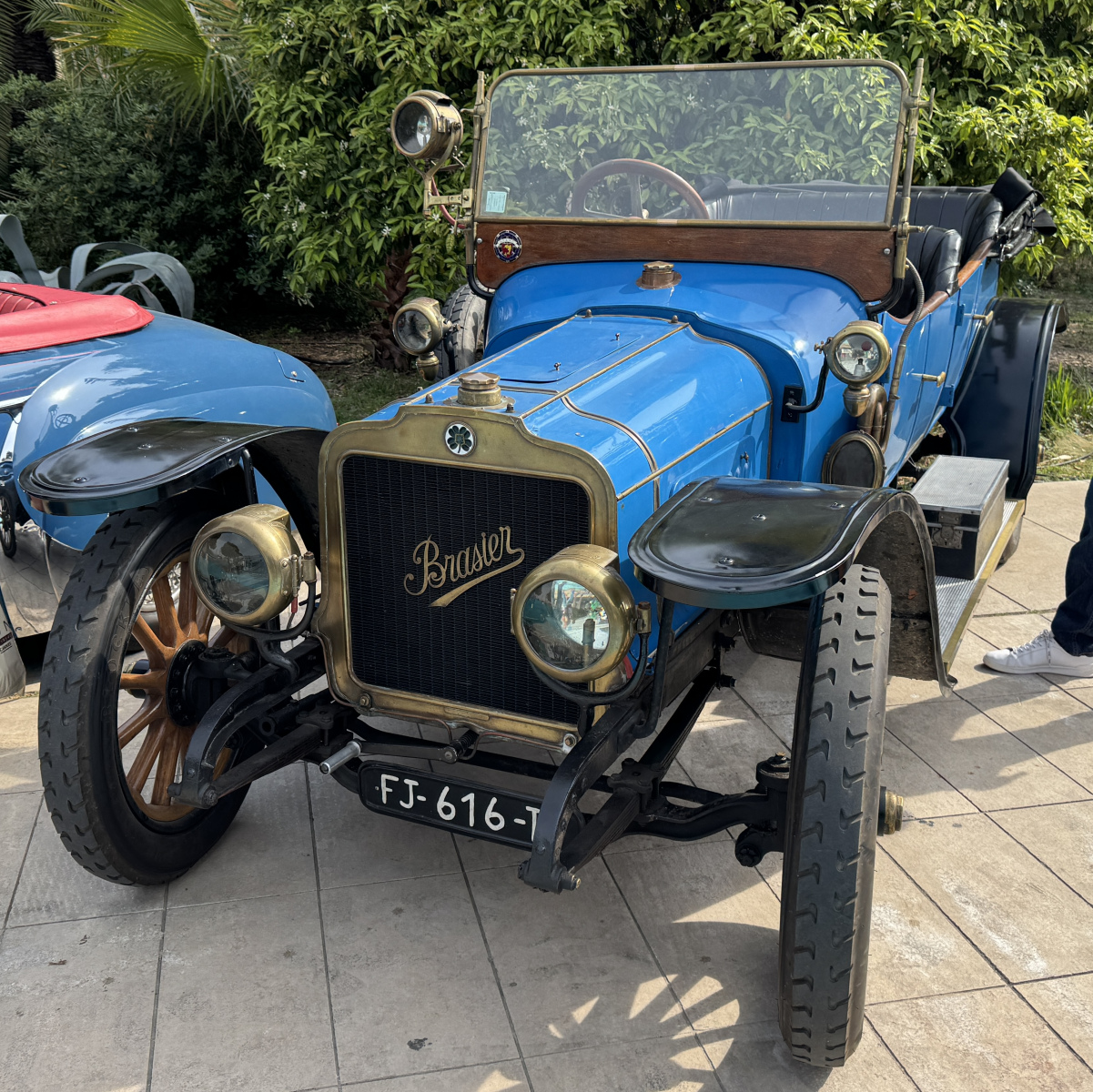 Visite de l'exposition « Les Légendes de Nice » au jardin Albert Ier