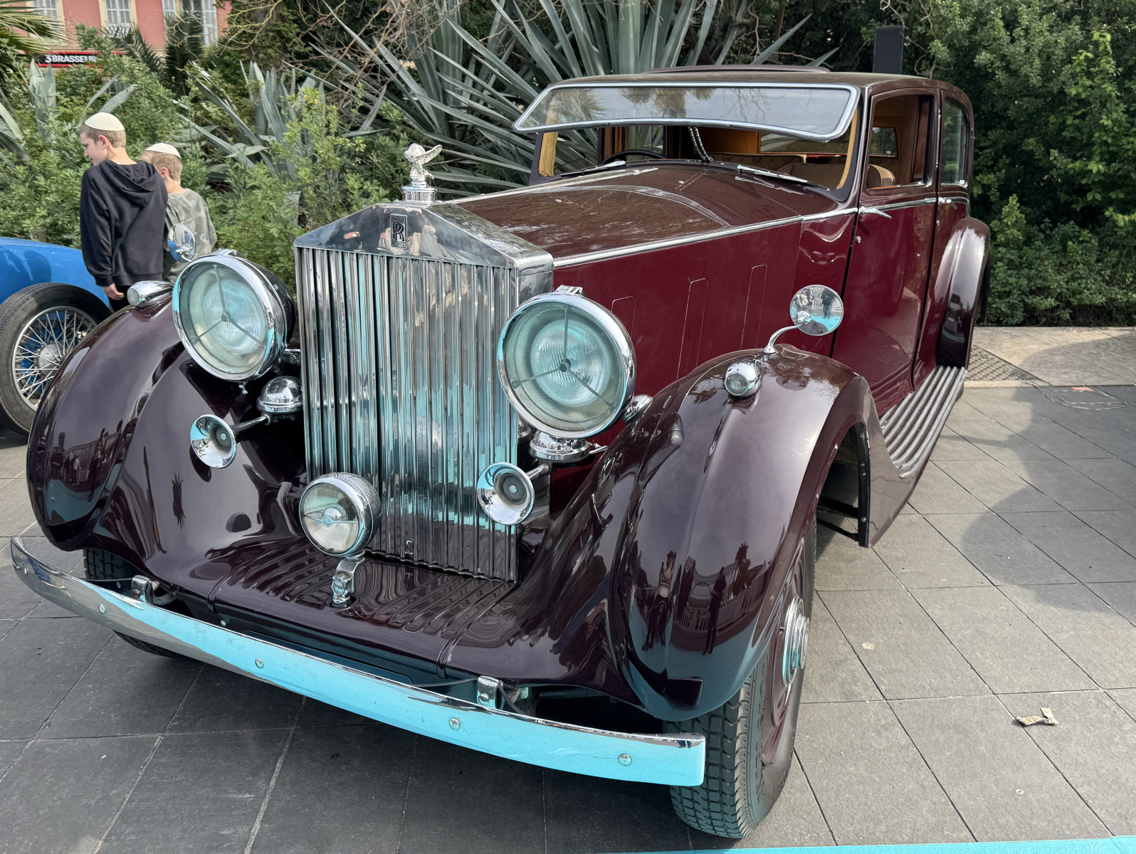 Visite de l'exposition « Les Légendes de Nice » au jardin Albert Ier