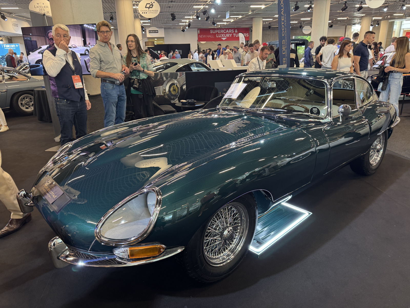 Visite du salon Top Marques 2026