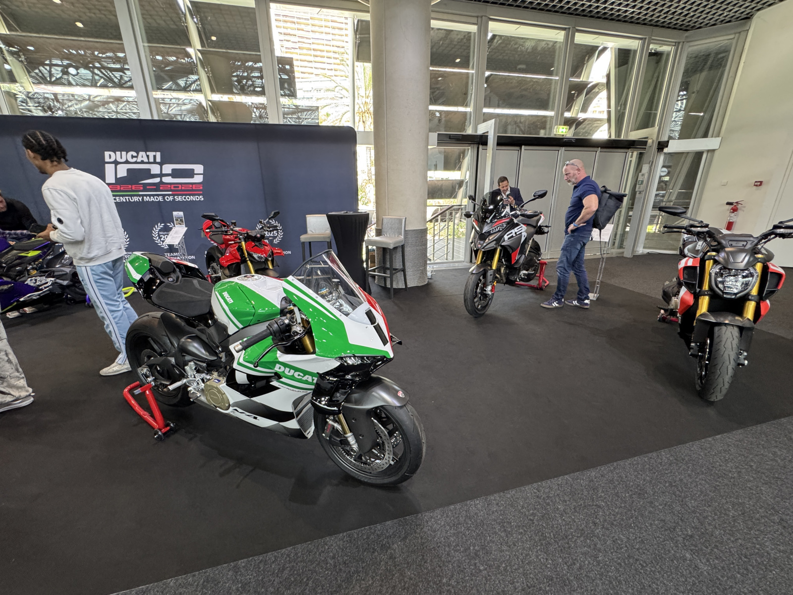 Visite du salon Top Marques 2026