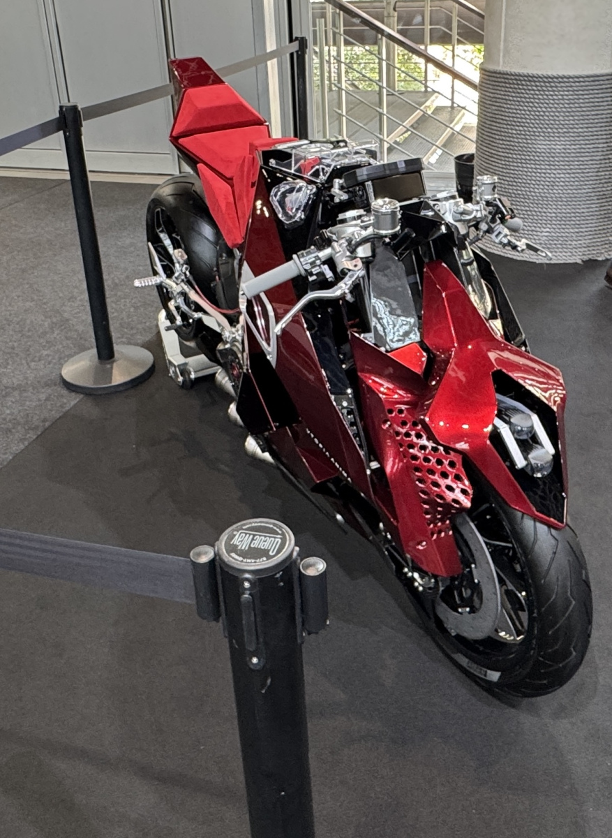 Visite du salon Top Marques 2026
