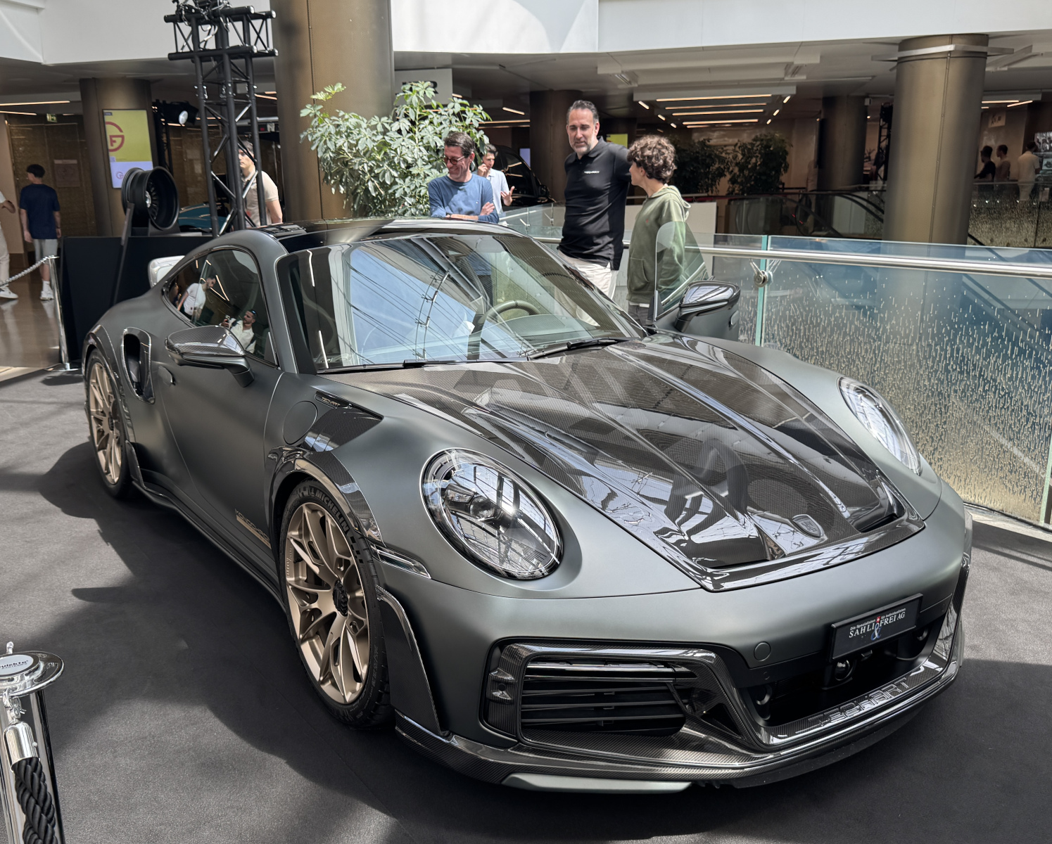 Visite du salon Top Marques 2026